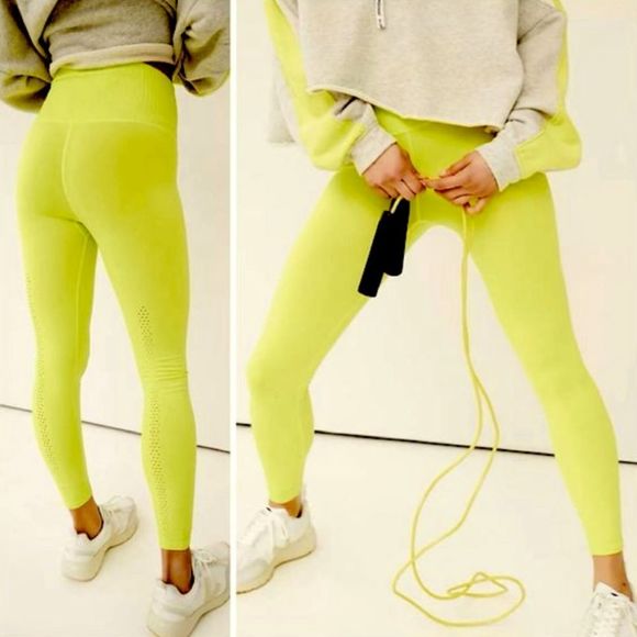 ⚠️SOLD-MC-2/2/24⚠️ Free People Movement Good Karma Leggings - Picture 9 of 11